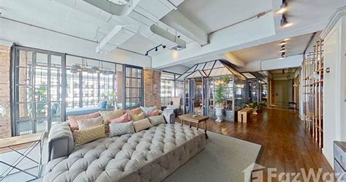 A Virtual Tour of Opulence and Style