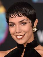 Actress: Jessica Darrow Wikipedia Age; Husband & Net Worth How Rich Is She?