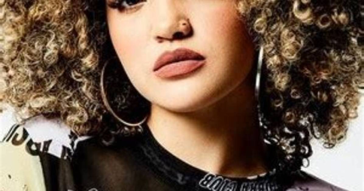 Age, Wiki, Net Worth, Boyfriend |