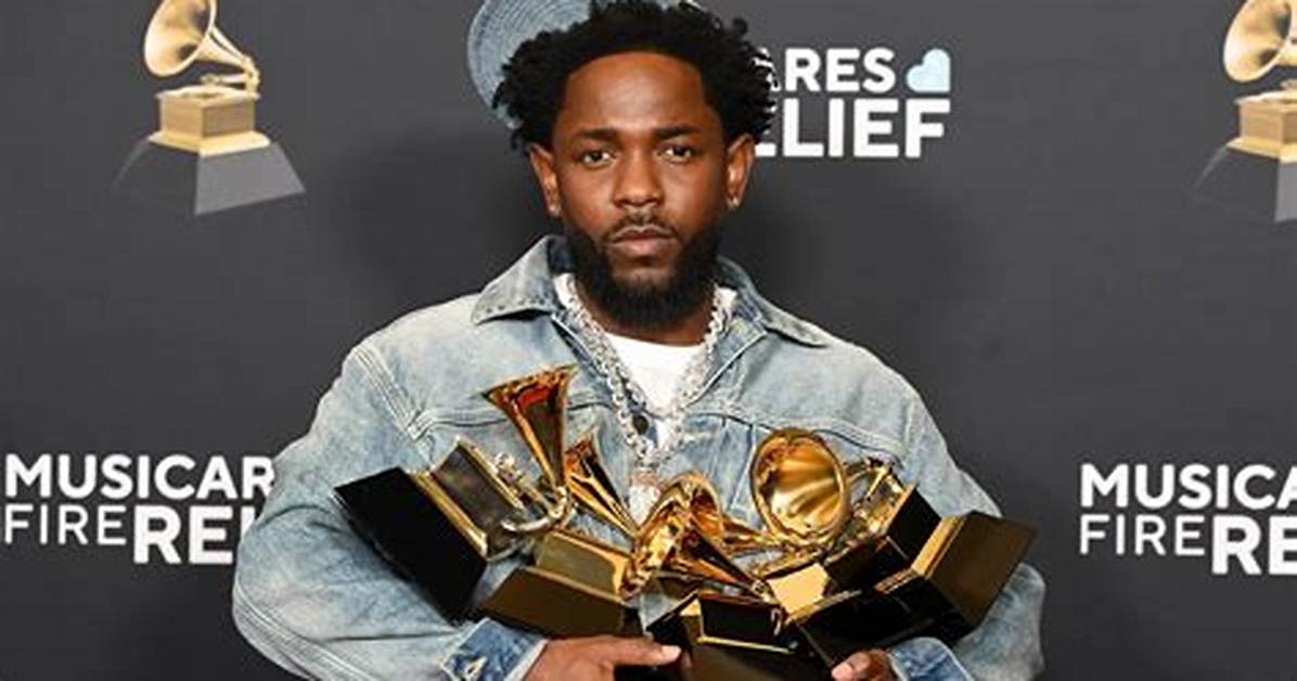 Biography, Age, and Net Worth