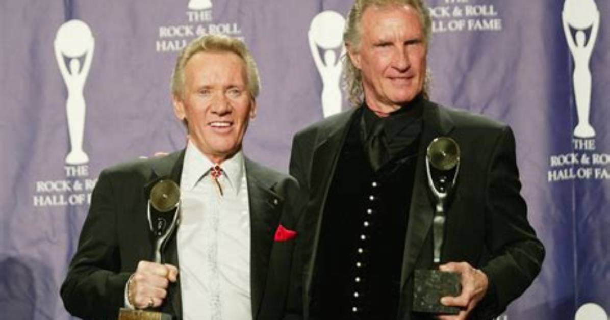 Bobby Hatfield's Height: a Look into the Life of the Legendary Vocalist