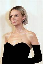 Carey Mulligan - Bio, Age, Net Worth, Height, Married, Nationality, Body Measurement, Career