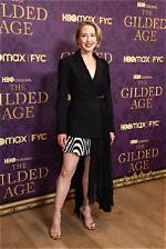 Carrie Coon- Bio, Wiki, Age, Height, Weight, Net Worth, Career ·
