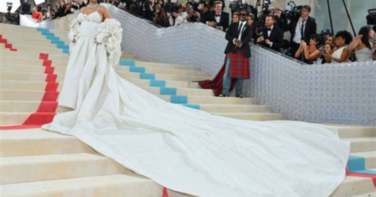 Exploring the Influential Figures Behind Rihanna: a Look at Her Parents