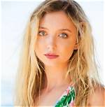 Hana Hayes - Bio, Age, Height, Net Worth, Facts, Nationality