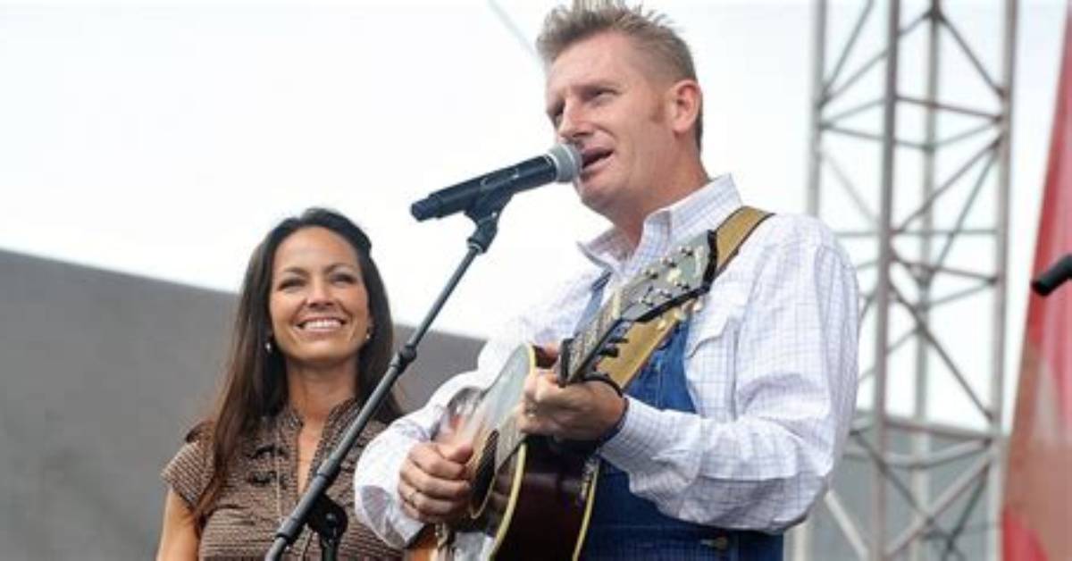 Has Rory Feek Found New Love After Loss?