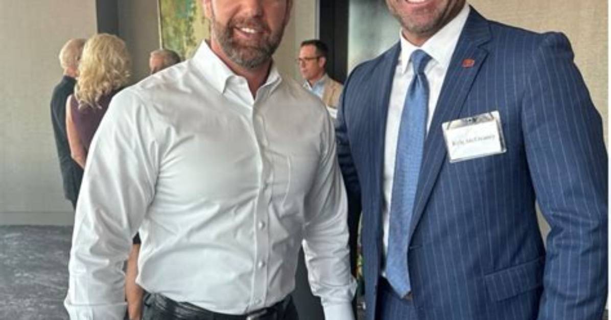 How Tall Is Markwayne Mullin