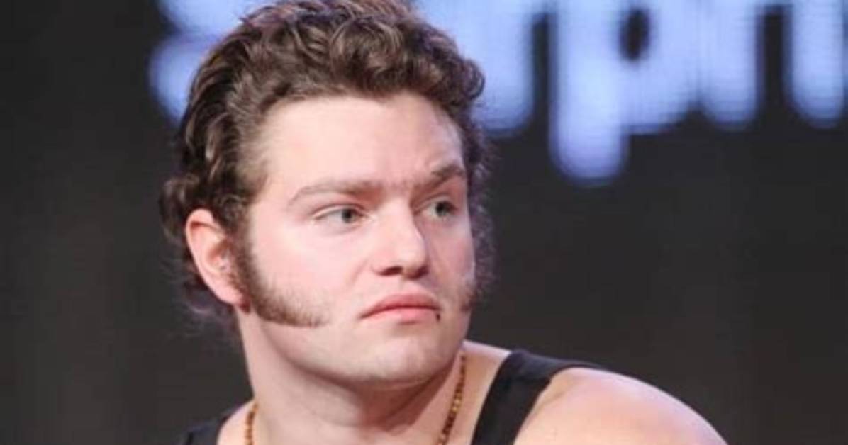 Is Gabe Brown Gay? Age, Height, Net Worth