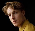 Is Louis Hofmann Gay? 10 Facts You Should Know About
