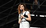 Jblogx | Who Is Clairo