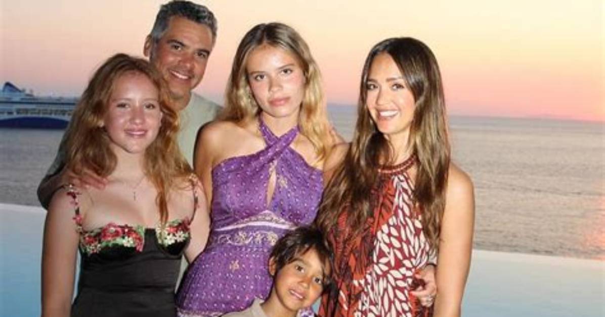 Jessica Alba and Daughters: a Glimpse into Their Beautiful Bond