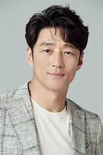 Ji Jin-Hee: the Versatile South Korean Actor and His Journey Through Film and Television