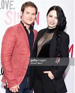 Justin Prentice – Biography, Age, Girlfriend, Family, Is He Gay?