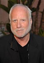 Richard Dreyfuss: Uncovering the Talented Actor's Stature