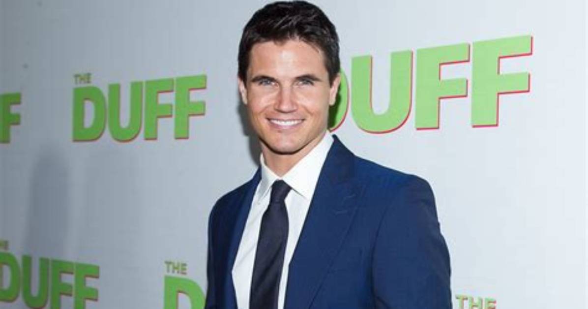 Robbie Amell's Height: Standing Tall in Hollywood