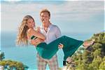Surviving Paradise's Taylor Olympios Is Instagram-Famous and the Sister of Bachelor Star ·
