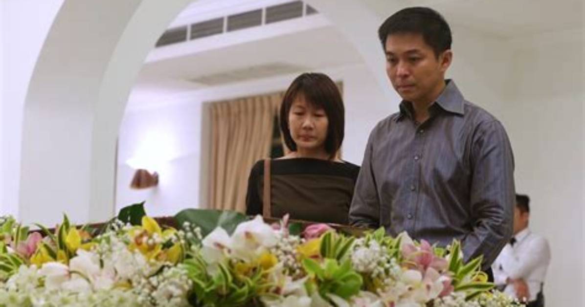 Tan Chuan-Jin's Wife Photo: a Glimpse into Their Life Together