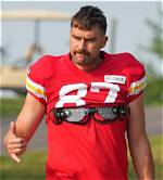 Travis Kelce's Impressive Physical Attributes: Height and Weight