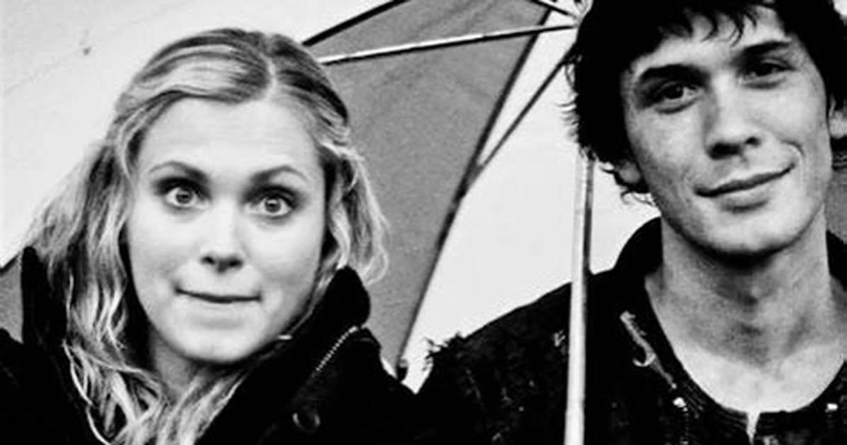 Unraveling the Romance: When Did Bob Morley and Eliza Taylor Get Together?