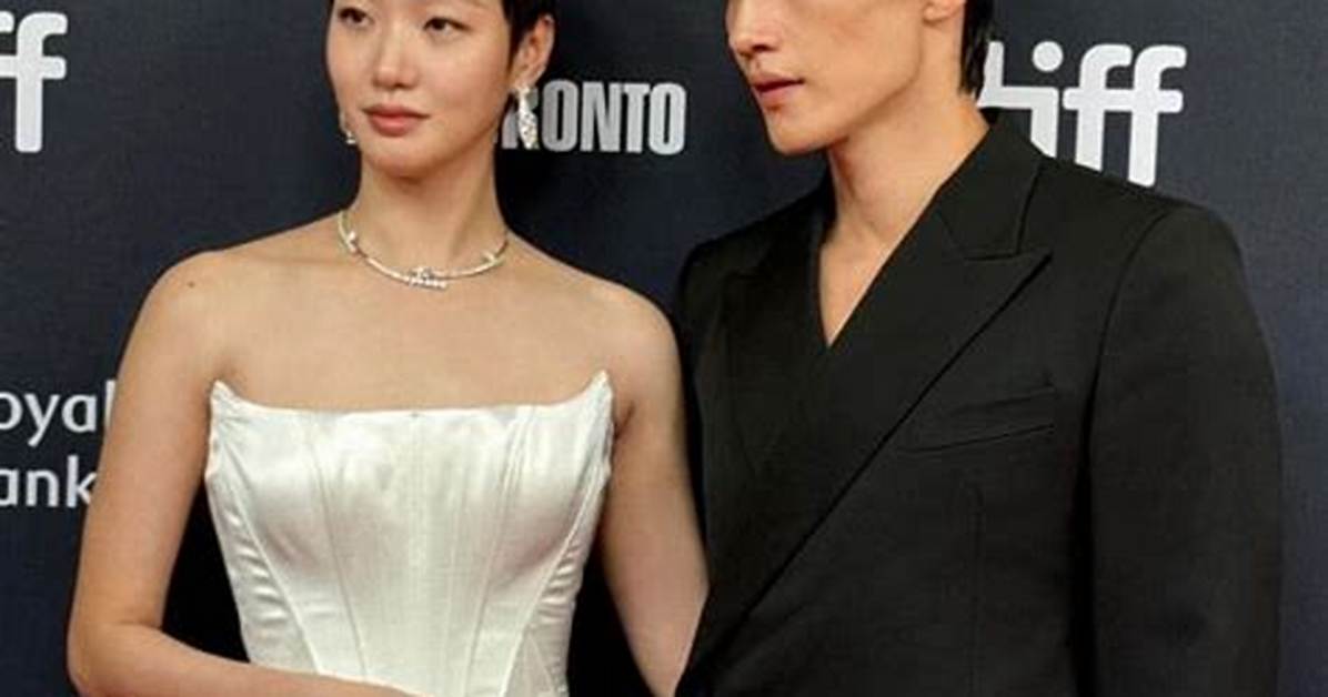 Unveiling Kim Go-Eun's Height in Feet: a Closer Look at the Star