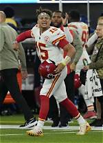 Unveiling the Height of Patrick Mahomes: How Tall Is Mahomes in Feet?