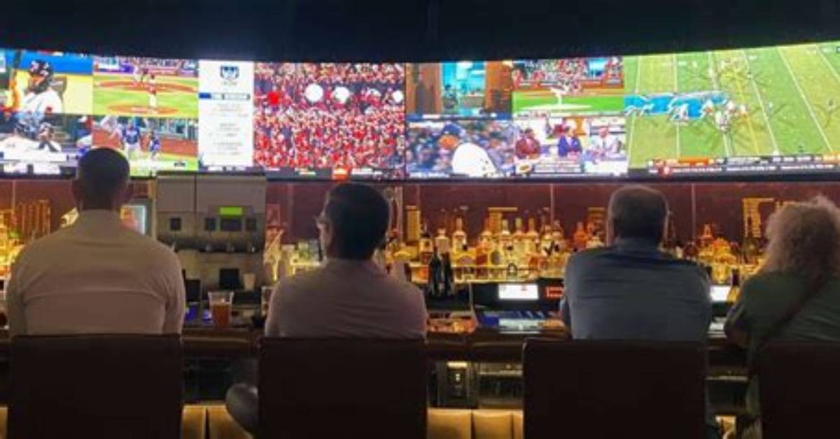 Unveiling the Net Worth of Sports Broadcasting Giant: Jody Glidden