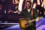 Where Does Chris Young Live?