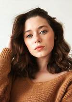 Who Is Xaria Dotson? Meet the Cast of Netflix's 'Devil in Ohio' |