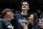Zach Edey's Parents and Their Role in His Success